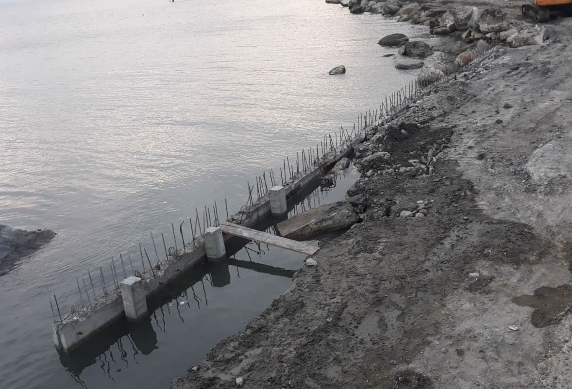 BARBAROS HOLIDAY SITE REINFORCED CONCRETE PIER AND DOCK CONSTRUCTION - 2015